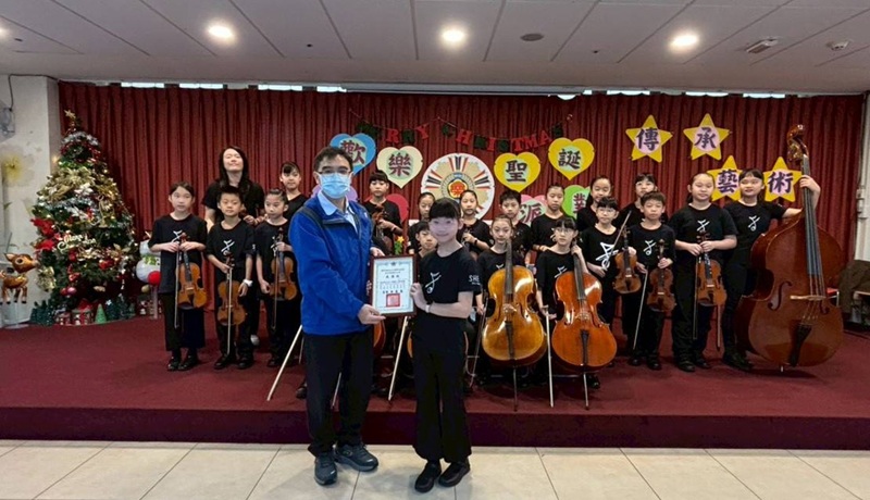 114年12月20日新竹榮家迎聖誕佳節慈善企業傳承藝術以音樂與創作陪伴長輩