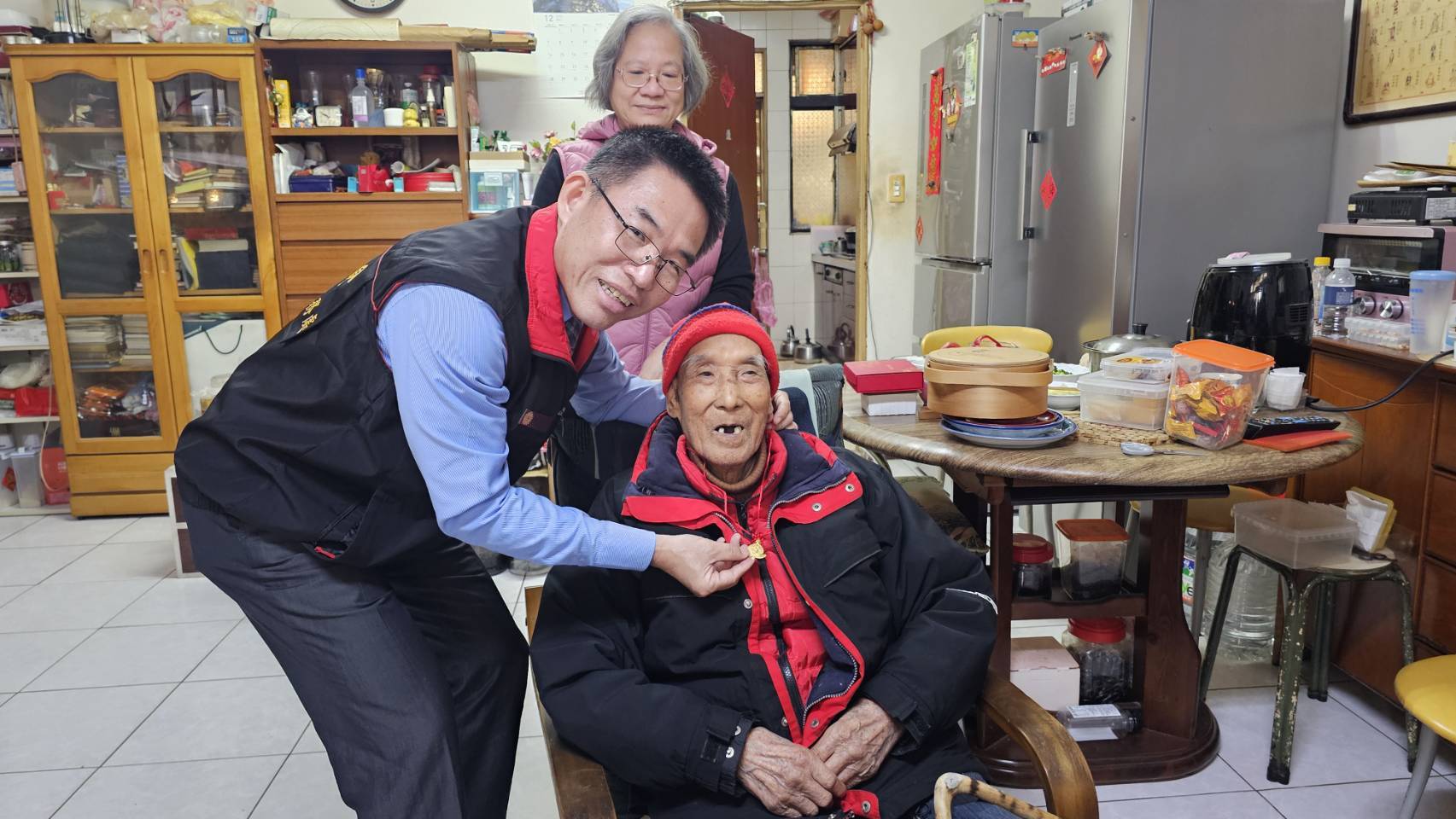 【榮民蔡爺爺迎接百歲🎂臺北榮服處溫馨祝賀🥳】