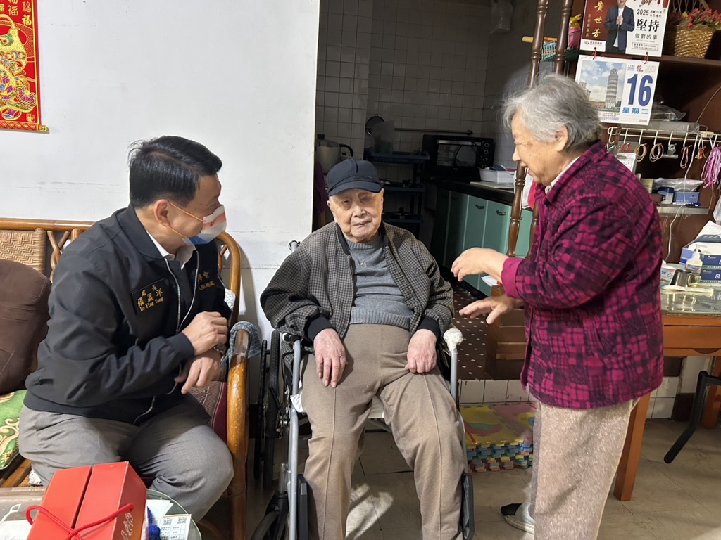 臺中市榮民服務處關懷訪視西、北區榮民眷 溫情叮嚀注意保暖