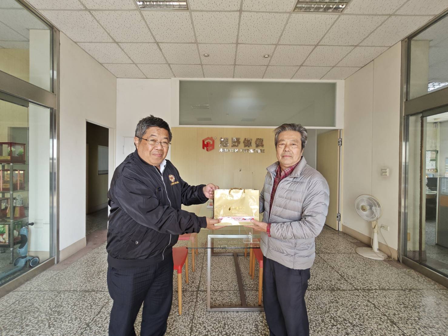 彰化榮服處副處長拜會旭野公司開發優質職缺協助退除役官兵就業2