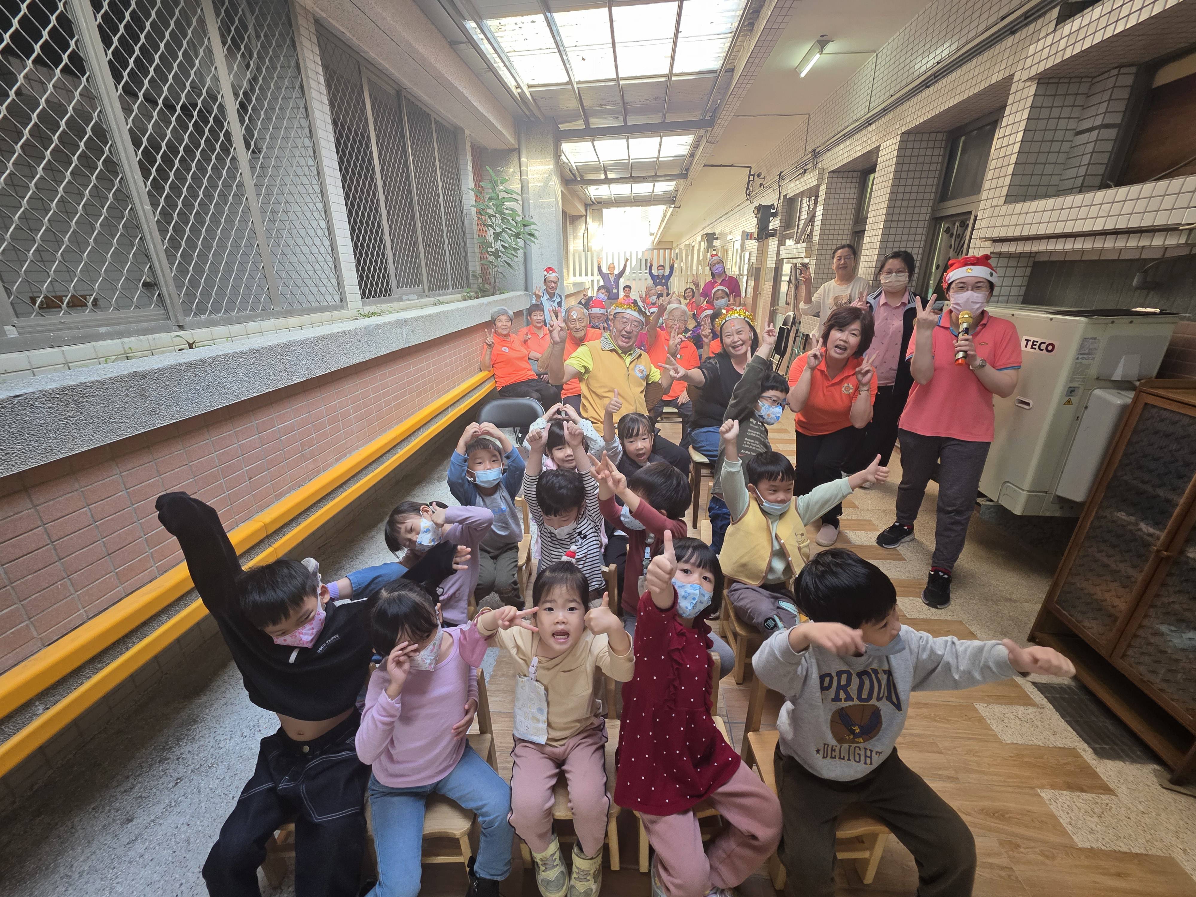 耶誕有愛 感恩常在