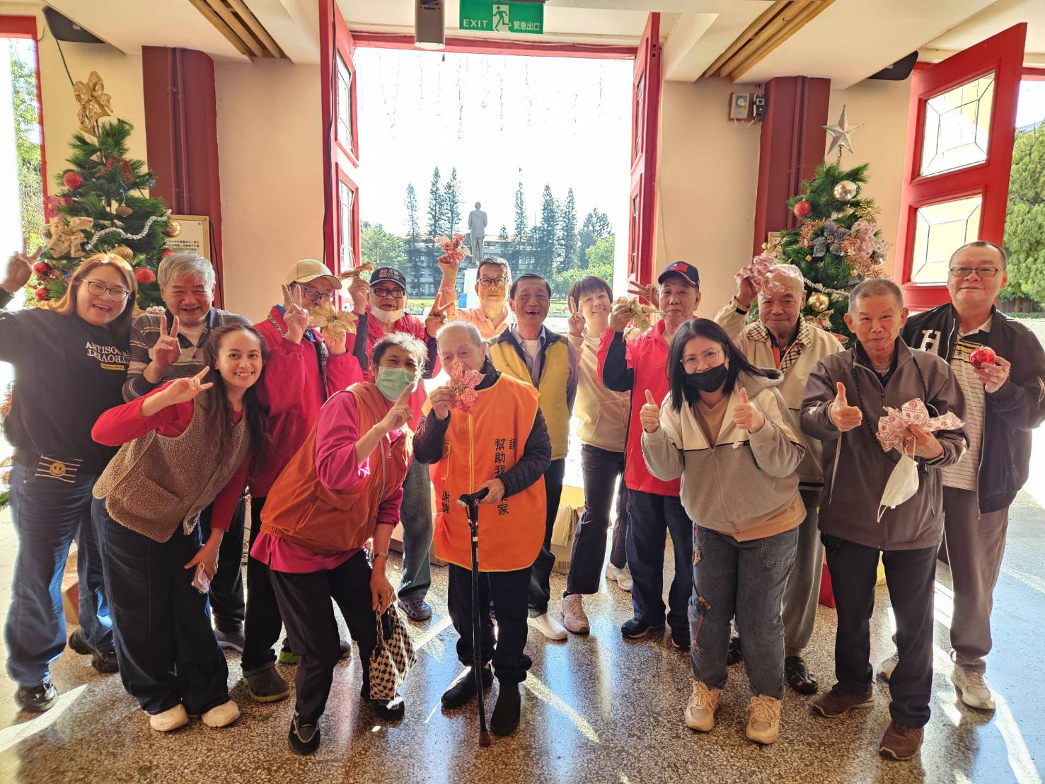 ☕️咖啡香迎行憲🇹🇼桃園榮家樂聖誕分享日💁‍♀️💁