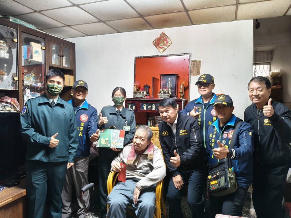 臺中市榮服處連結退伍軍人社團及臺中市後備指揮部聯合訪慰榮民 傳遞關懷溫暖