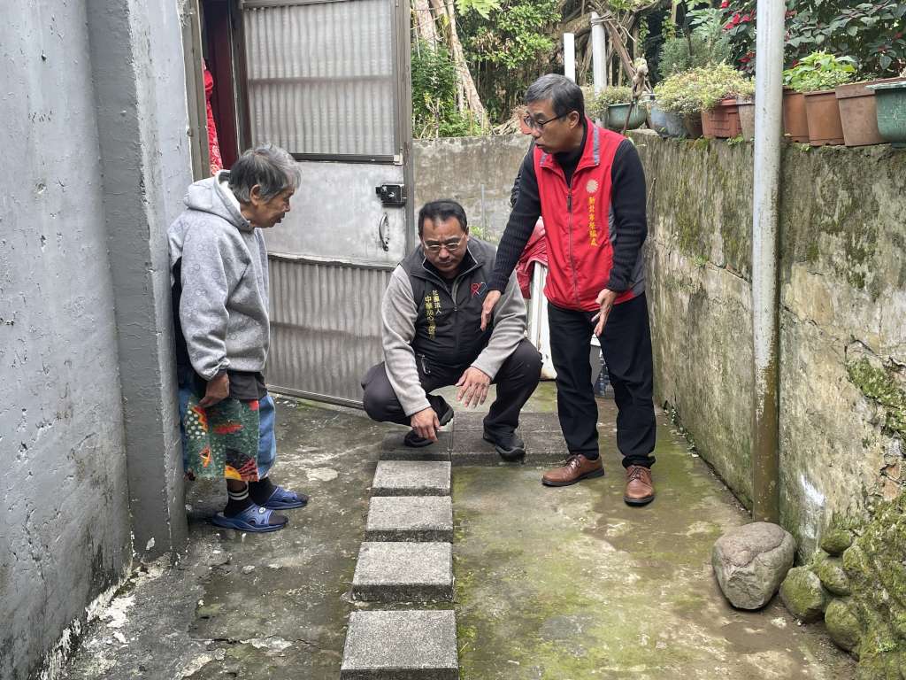 新北市榮服處偕同民間善心團體關懷榮民眷