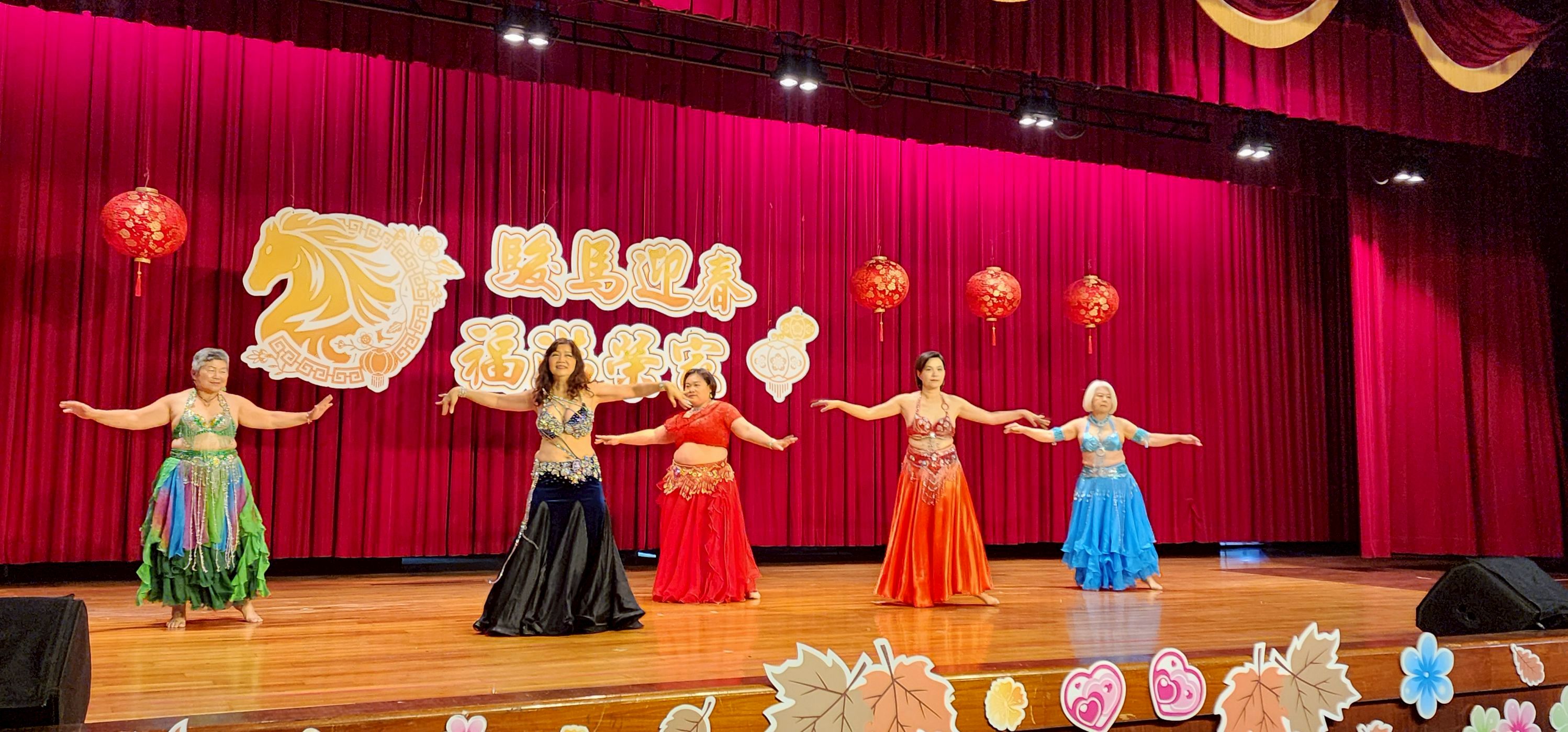 駿馬迎春福滿榮家5