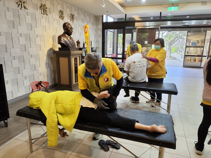 115年2月11日新竹縣針灸醫藥學會公益按摩活動