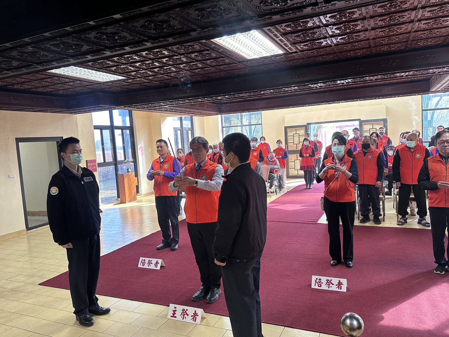 115.02.13 佳里榮家春節前夕祭祀歷年亡故榮民