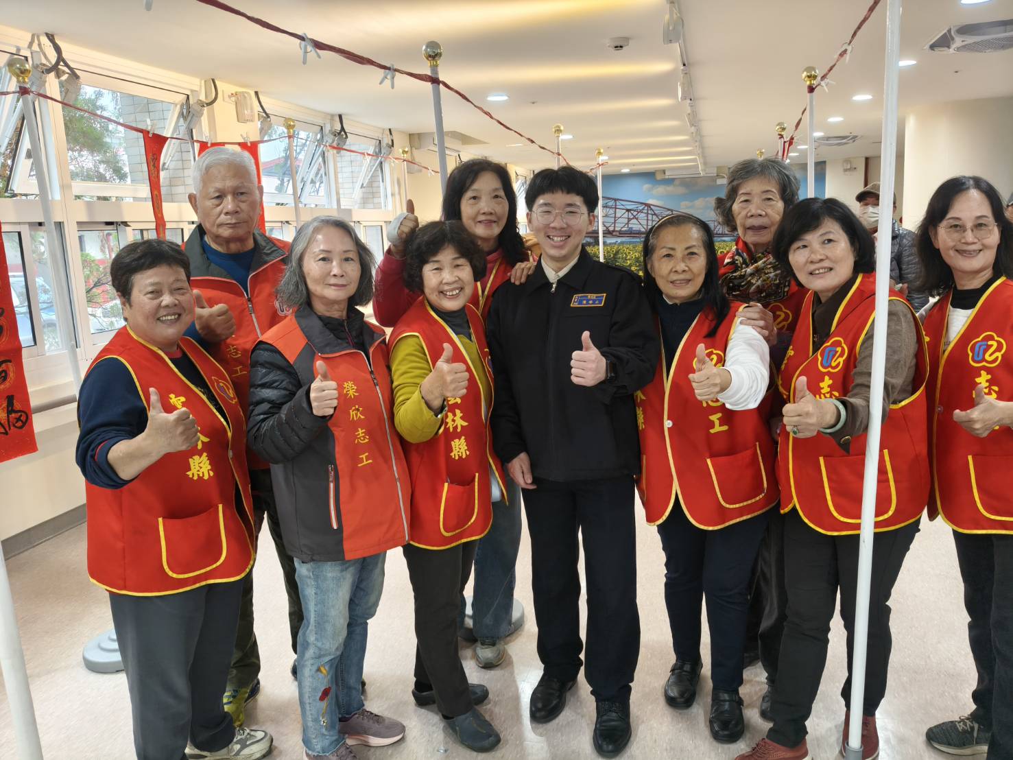 新春揮毫傳祝福-2