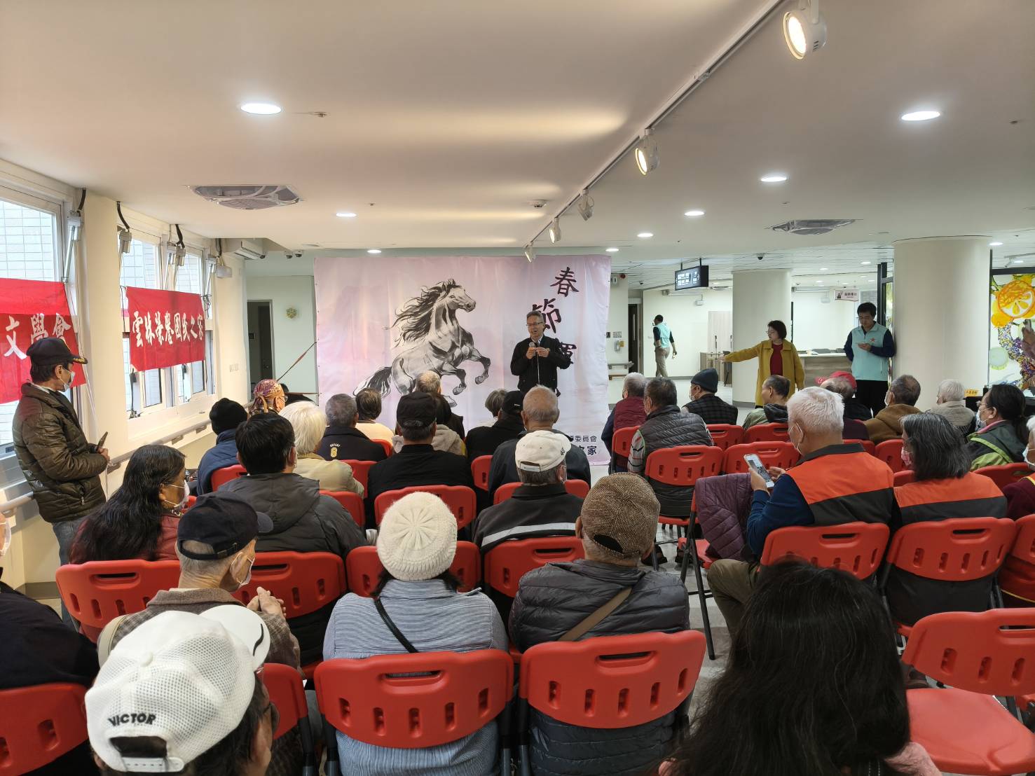 新春揮毫傳祝福-3