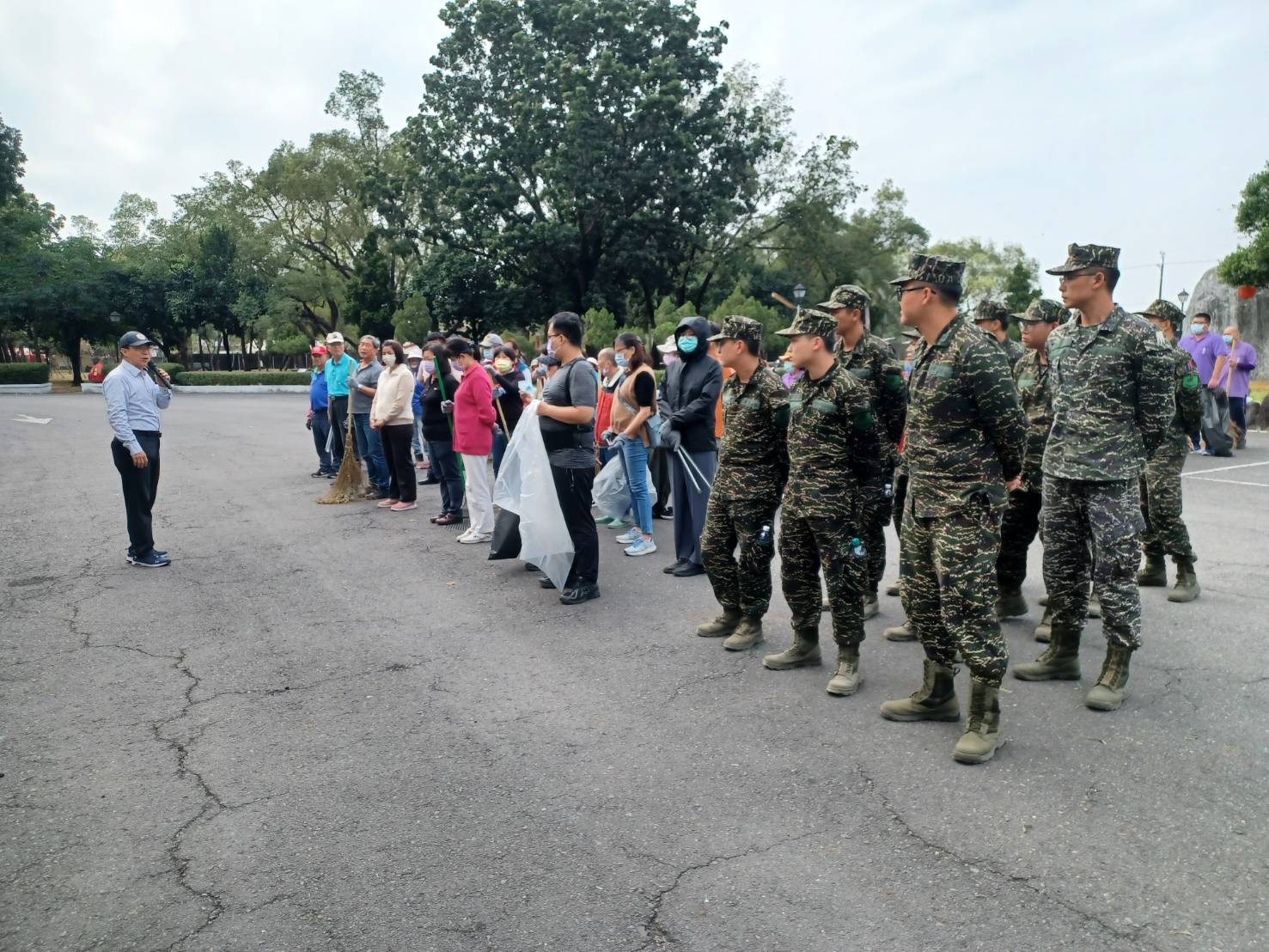 115年02月04日屏東榮家115年「國家清潔週」~敦親睦鄰社區環境大掃除活動