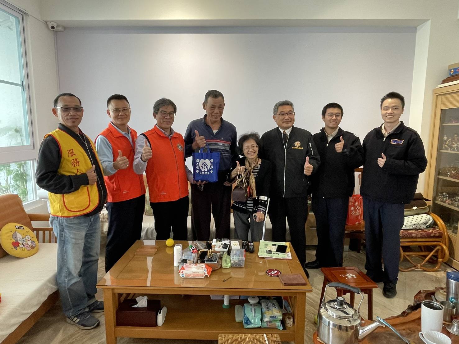 115.02.04 佳里榮家與臺南榮服處首長攜手關懷周邊榮民