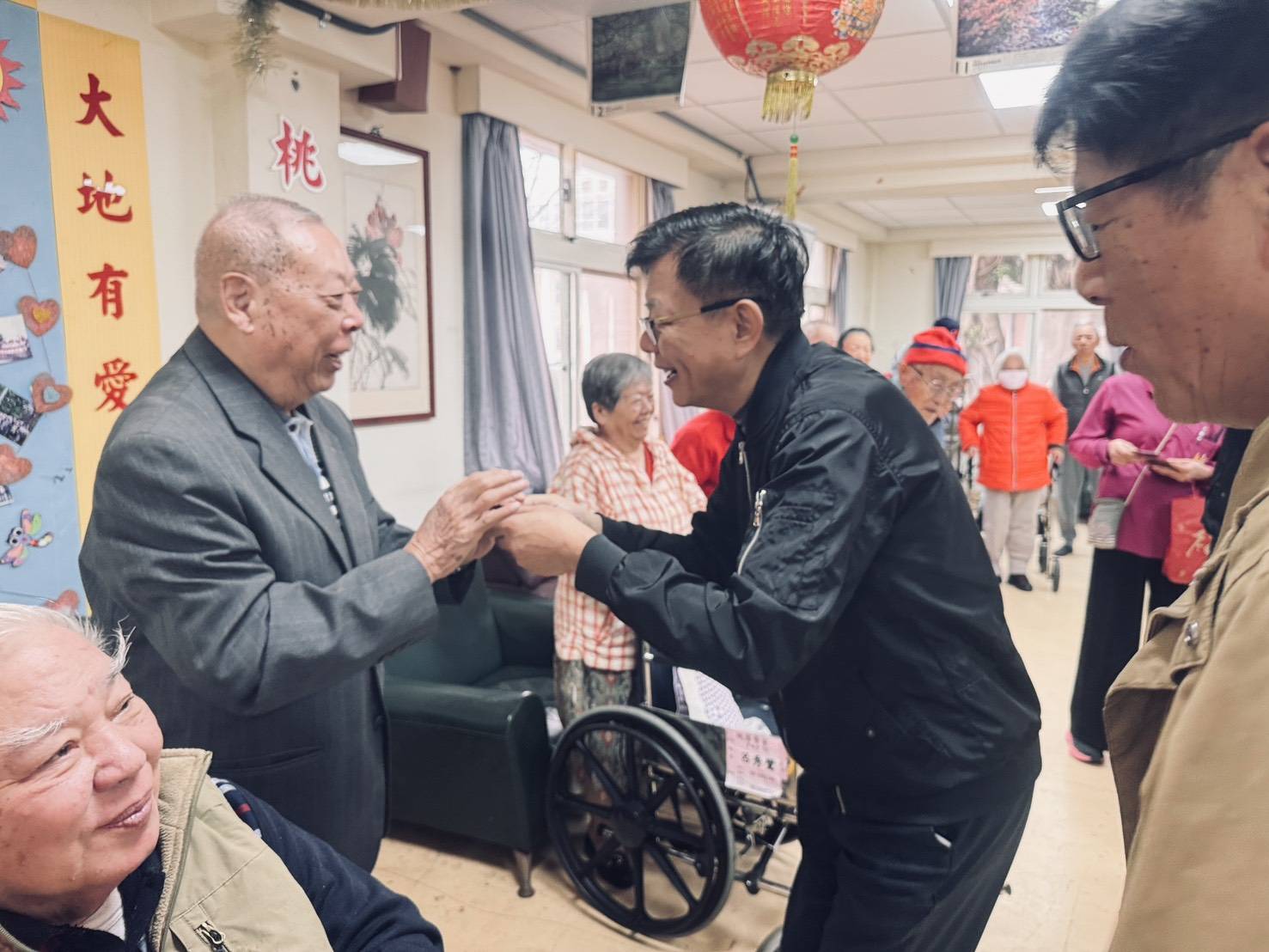 🐴駿馬福袋賀新歲🧧桃園榮家溫馨圍爐迎新年🍲