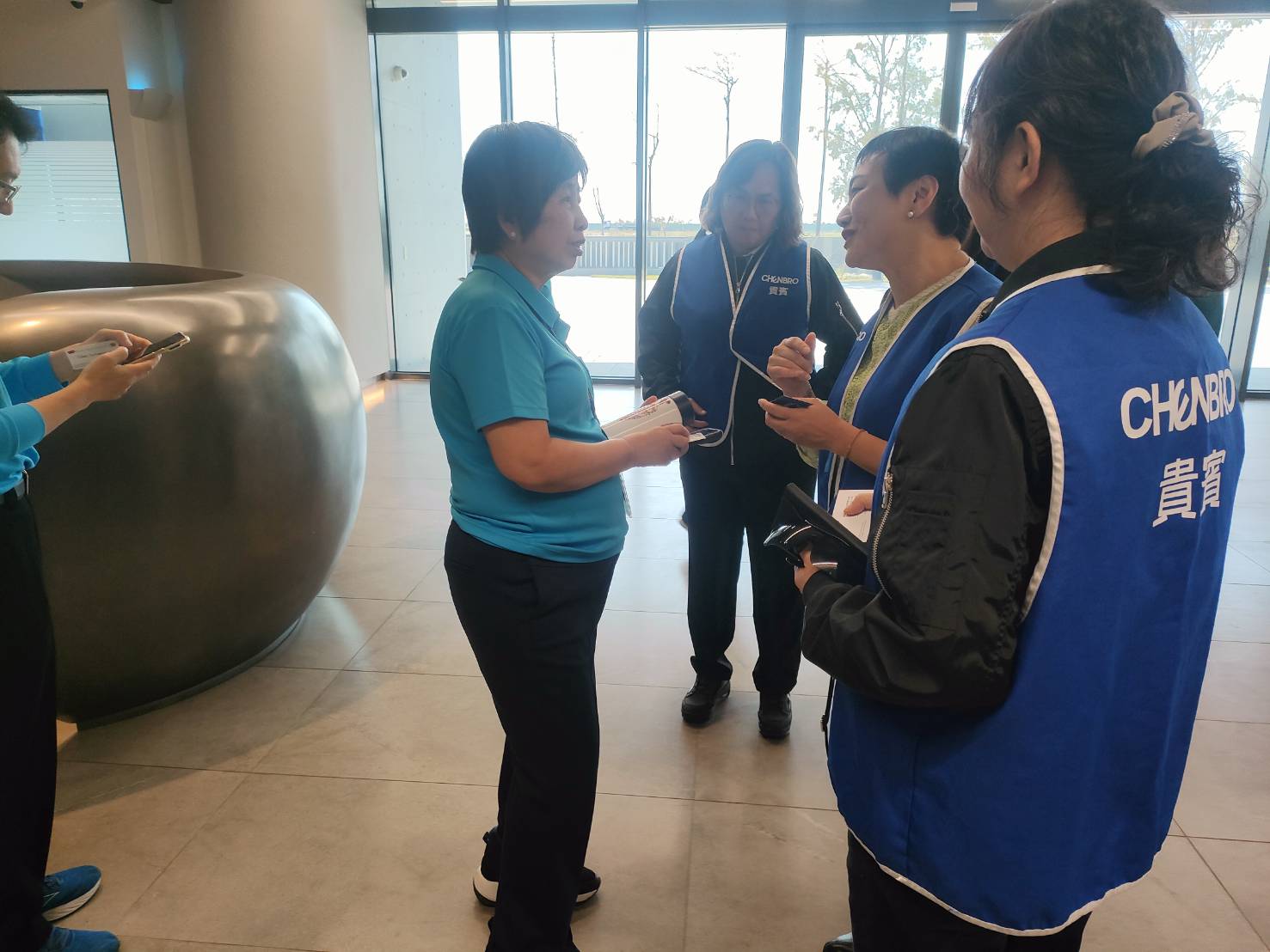 退輔會拜訪松川精密與勤誠興業　推廣產學產訓合作促進退除役官兵就業