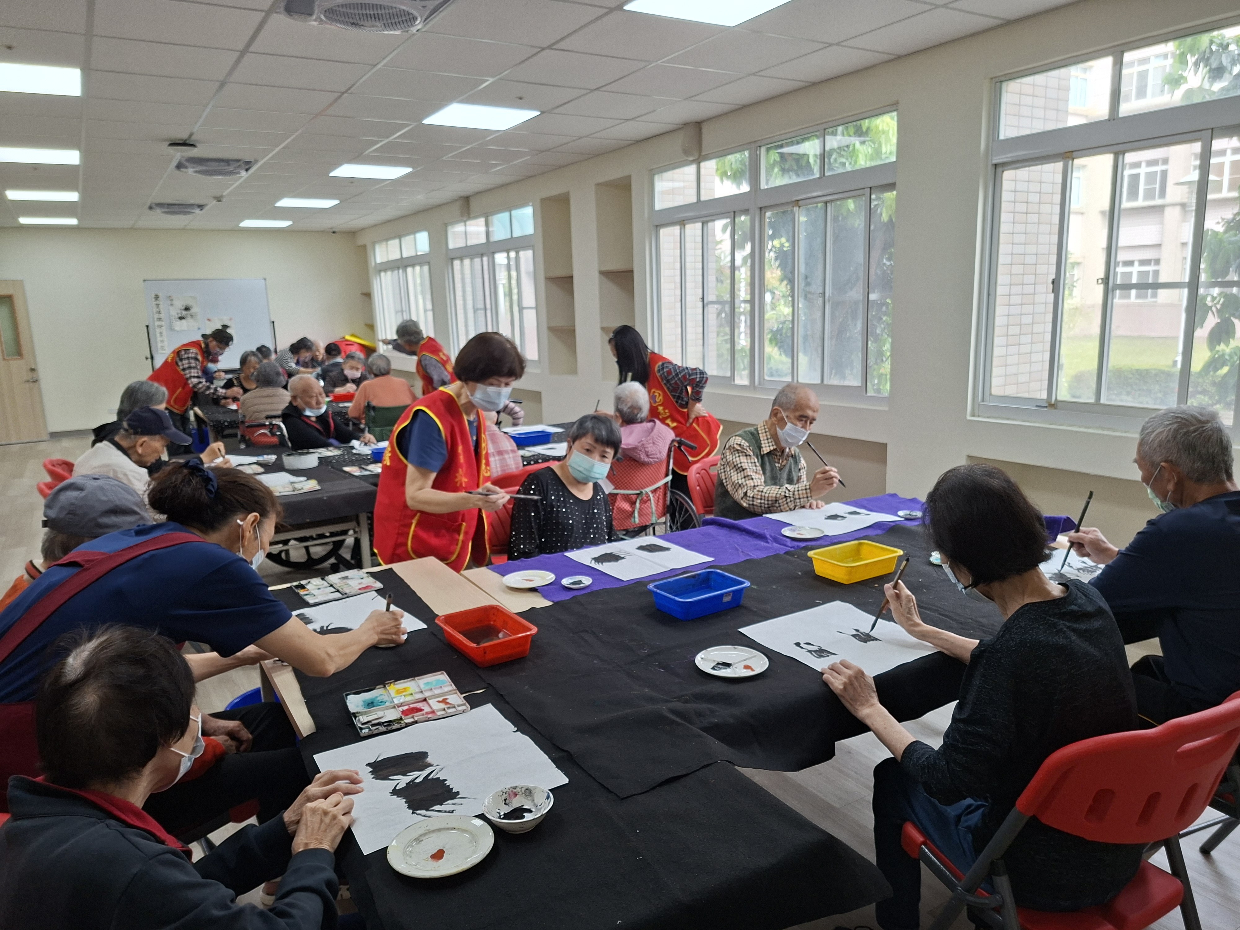 115年3月20日銀寶學苑-🎨長輩的藝術時光-感謝有您創作課程