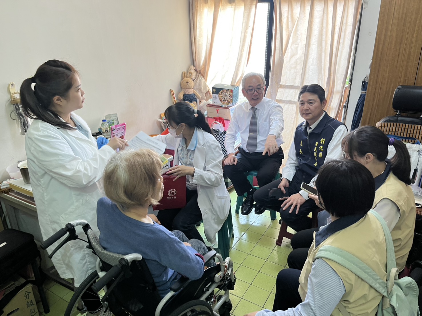 輔導會陳進廣副主任委員視導彰化縣榮服處安心御老 以科技串起溫暖守護網8