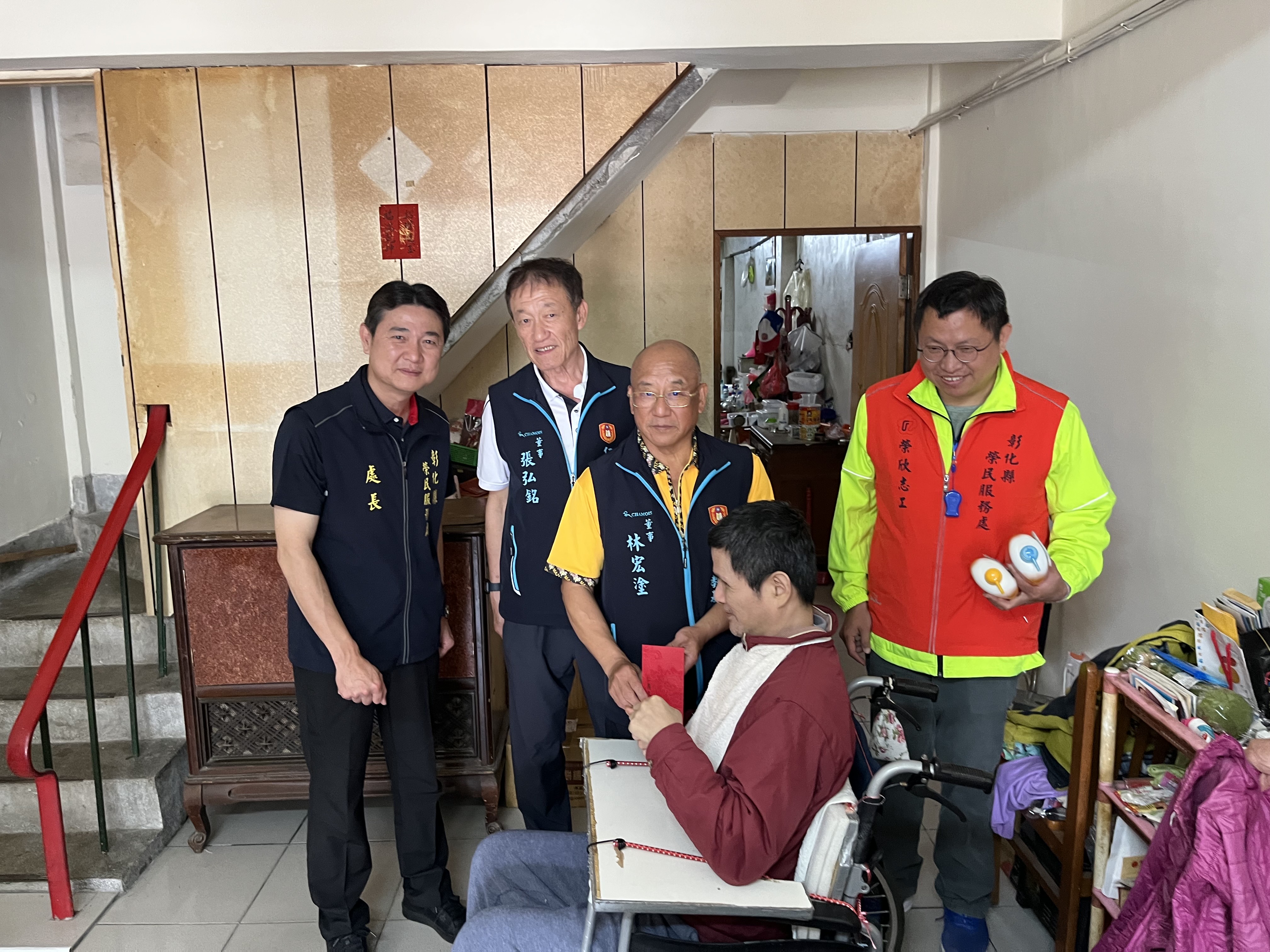 即時援手暖人心 彰化榮服處與仁美基金會關懷弱勢榮民眷6