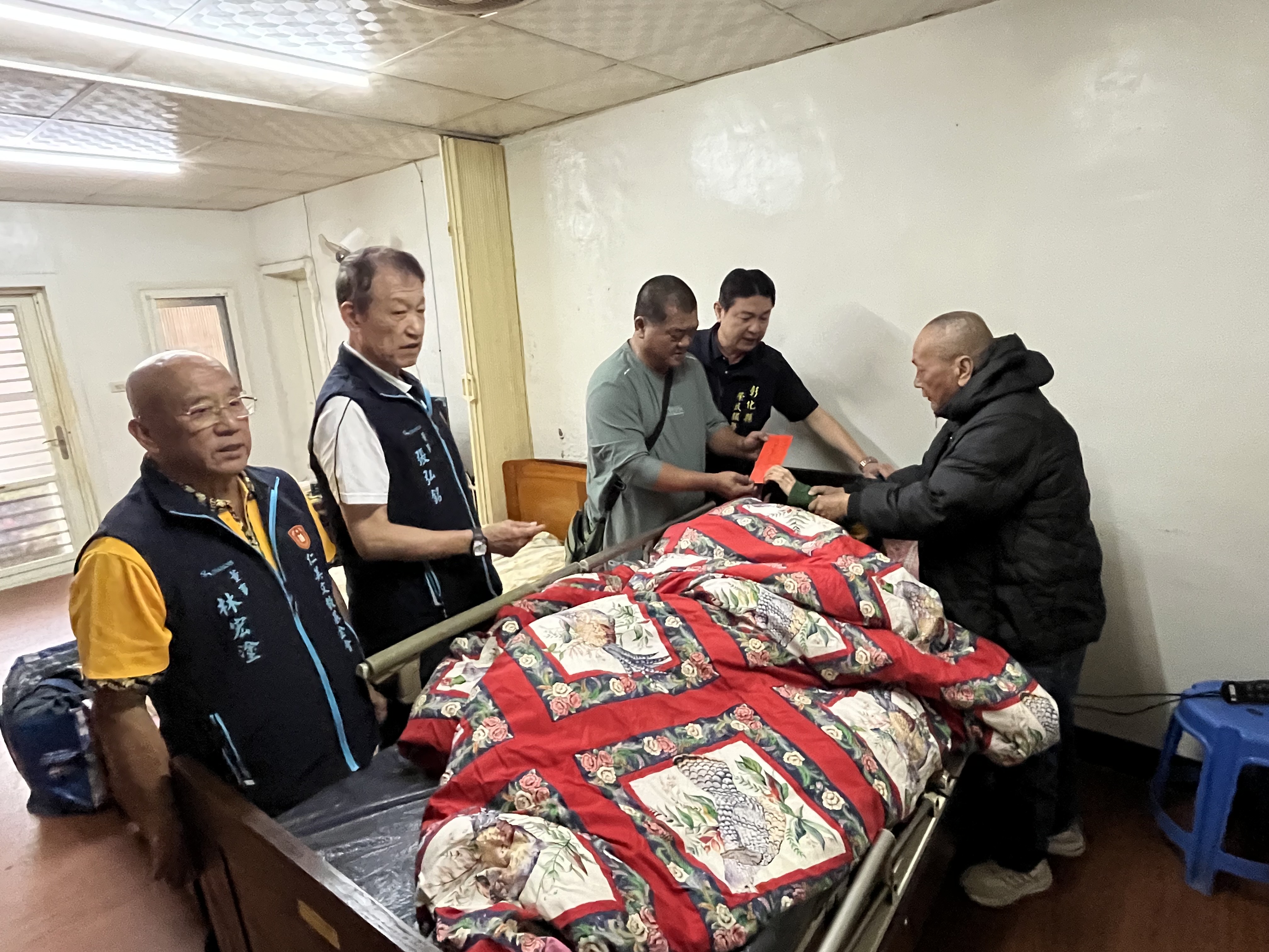 即時援手暖人心 彰化榮服處與仁美基金會關懷弱勢榮民眷3