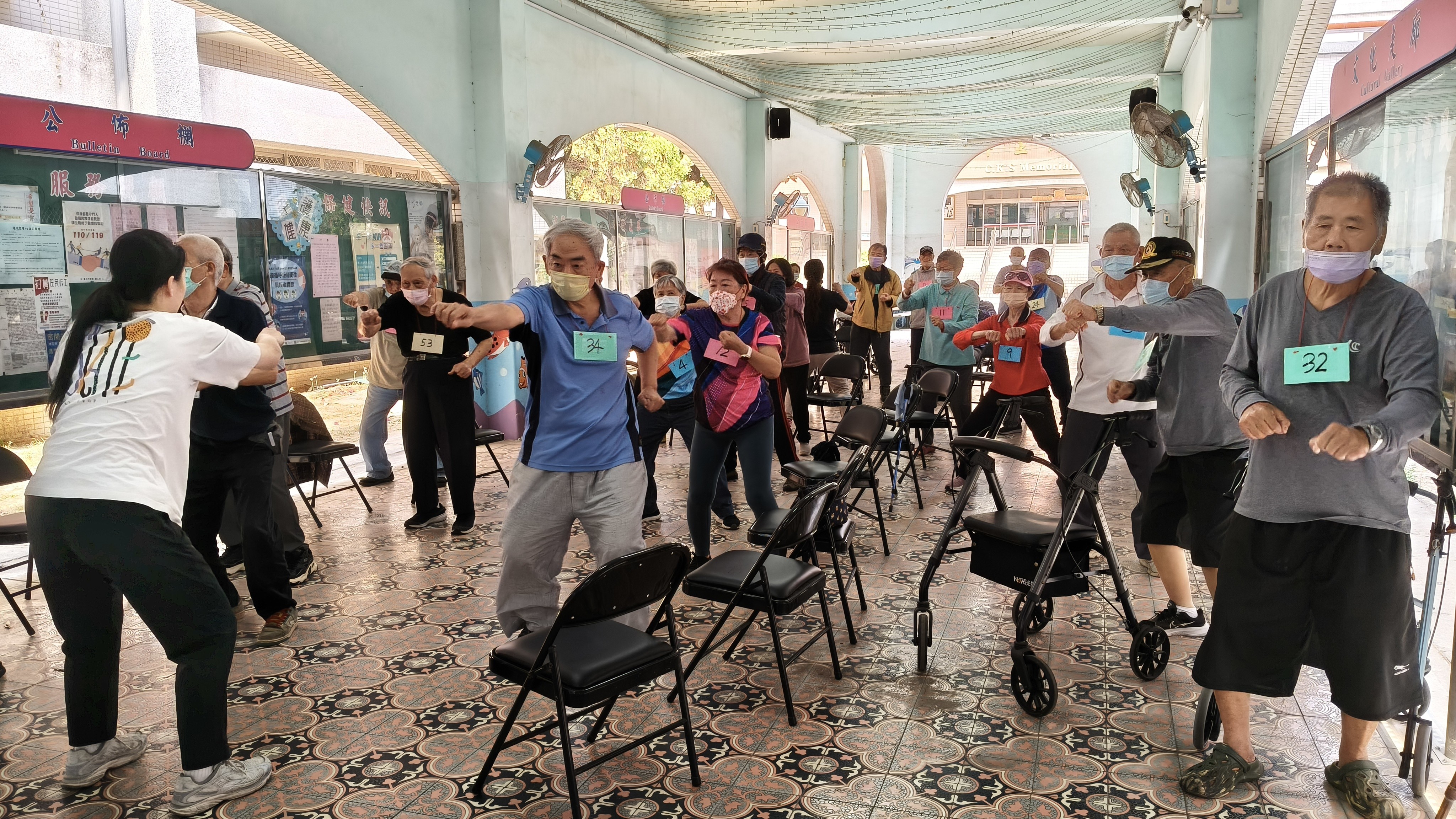 高雄榮家陪長輩走得更遠1