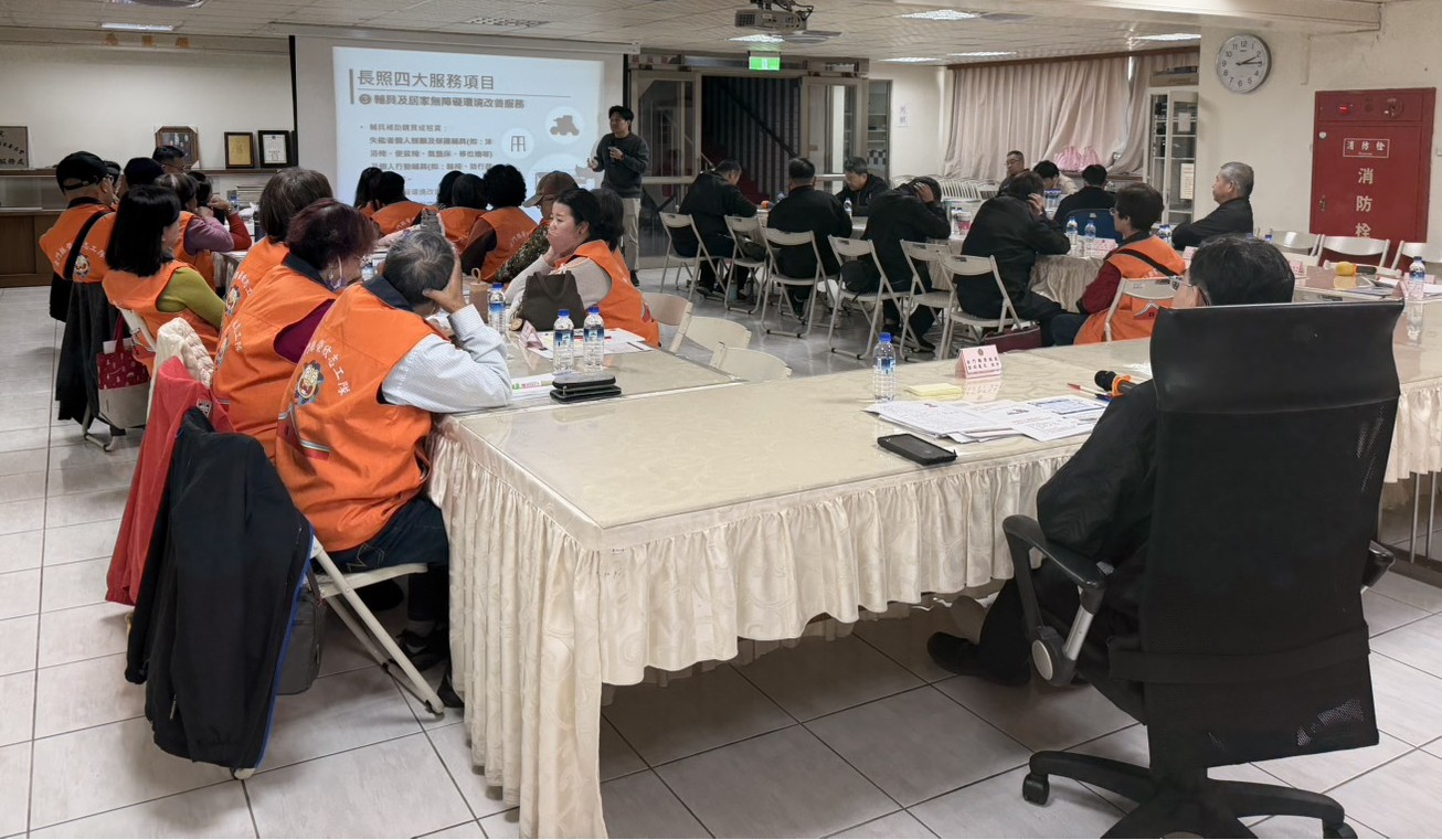 圖五金門縣衛生局陳力全督導實施長照3.0課程講授