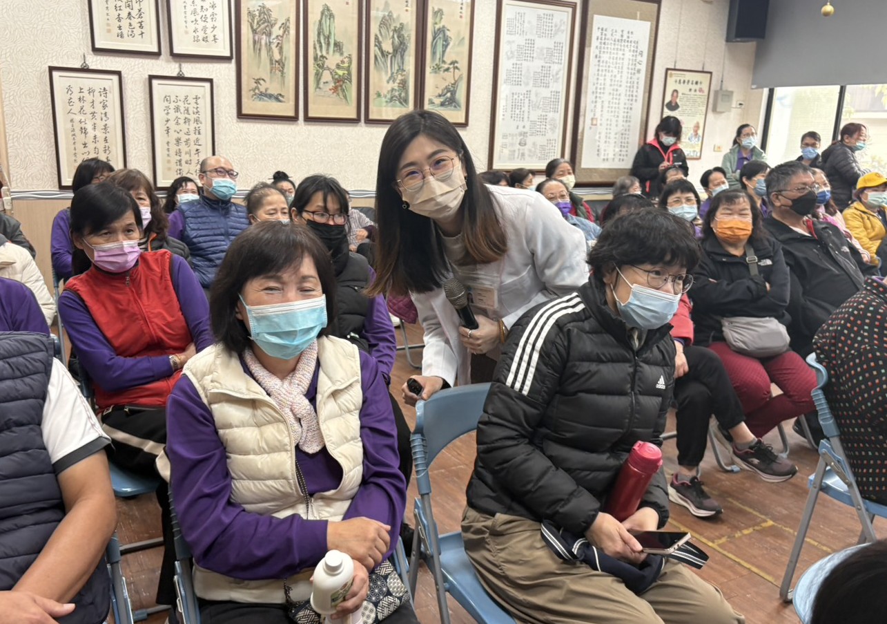 蔡營養師說明如何均衡飲食