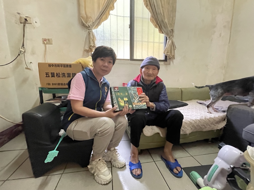 臺中市榮民服務處訪慰偏鄉山城和平區年長榮民