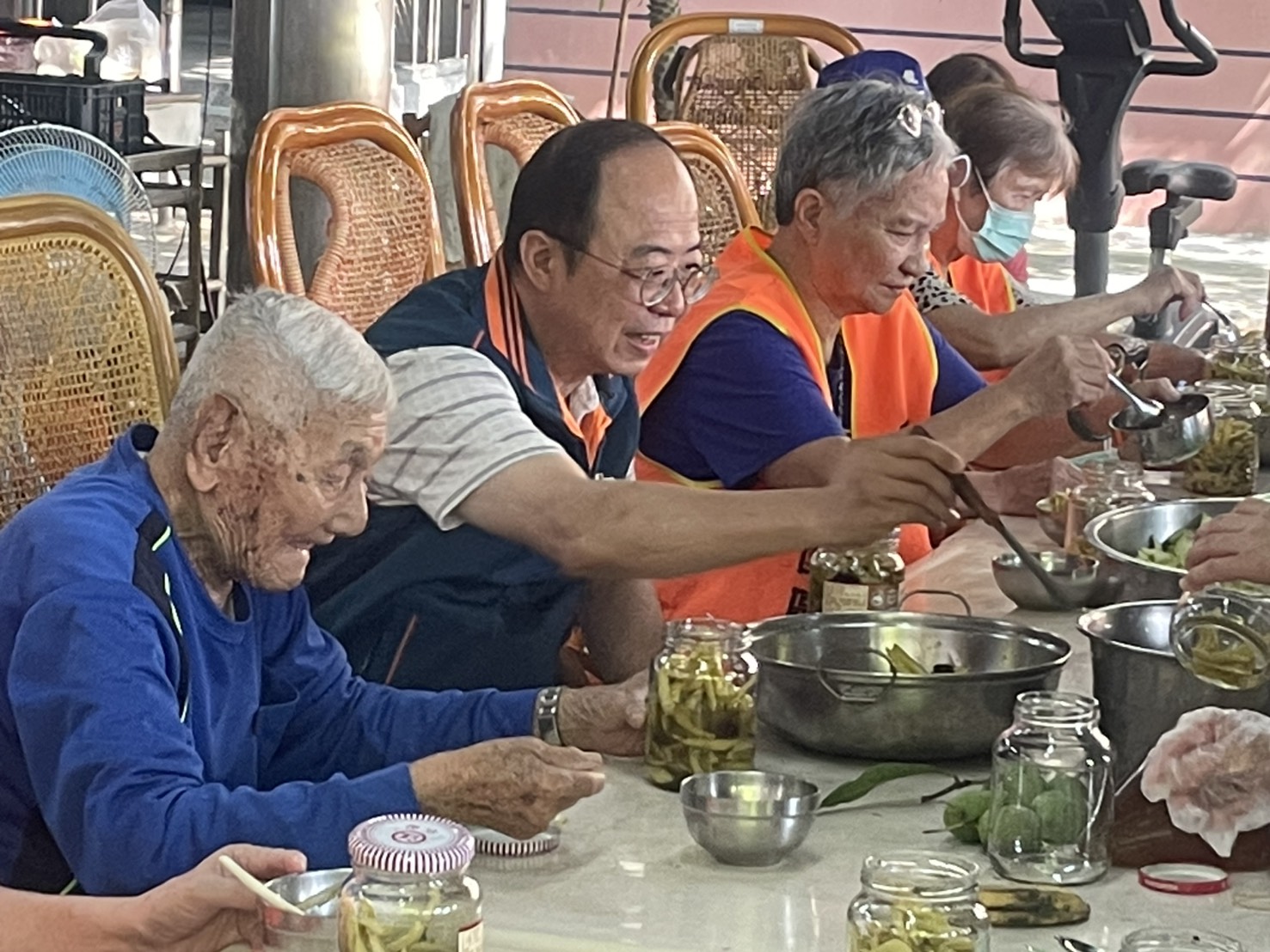 115年04月16日屏東榮家「夏戀情人果」回憶酸甜幸福滋味