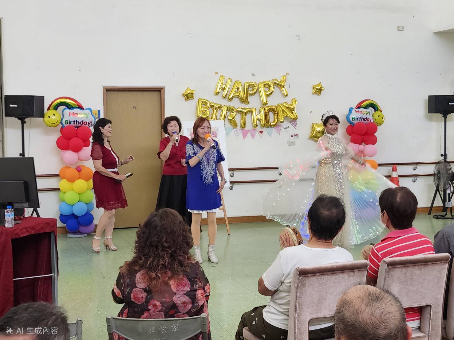圖2:志工們獻唱經典老歌。