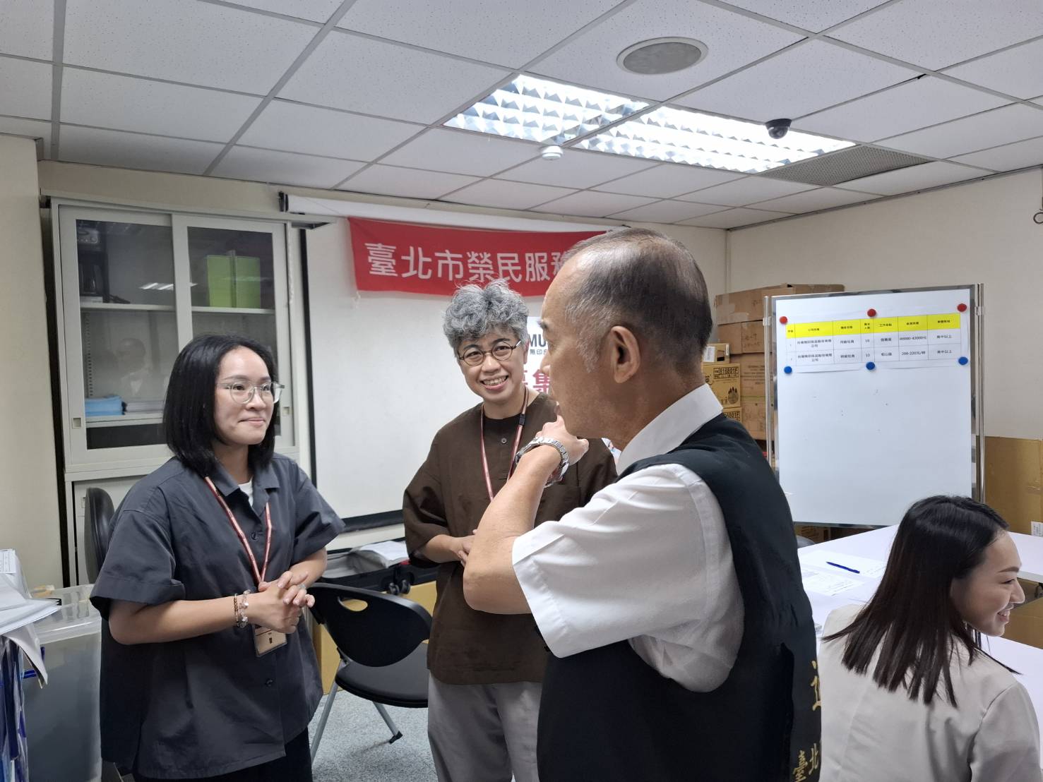 臺北市榮服處攜手無印良品 積極媒合退除役官兵就業