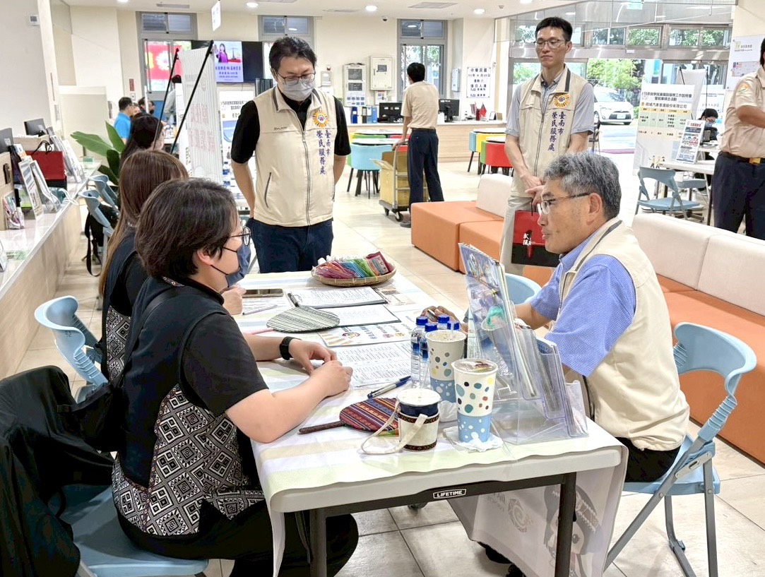 臺南榮服處就學就業職訓說明、職涯講座暨現地徵才活動