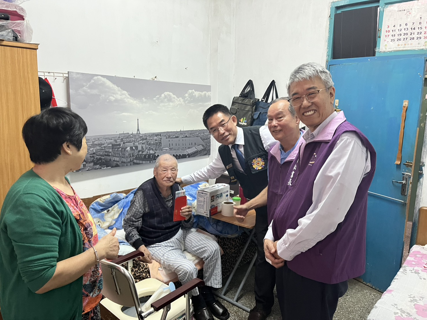 中華佛教善緣慈善會攜手臺北市榮服處關懷百歲榮民