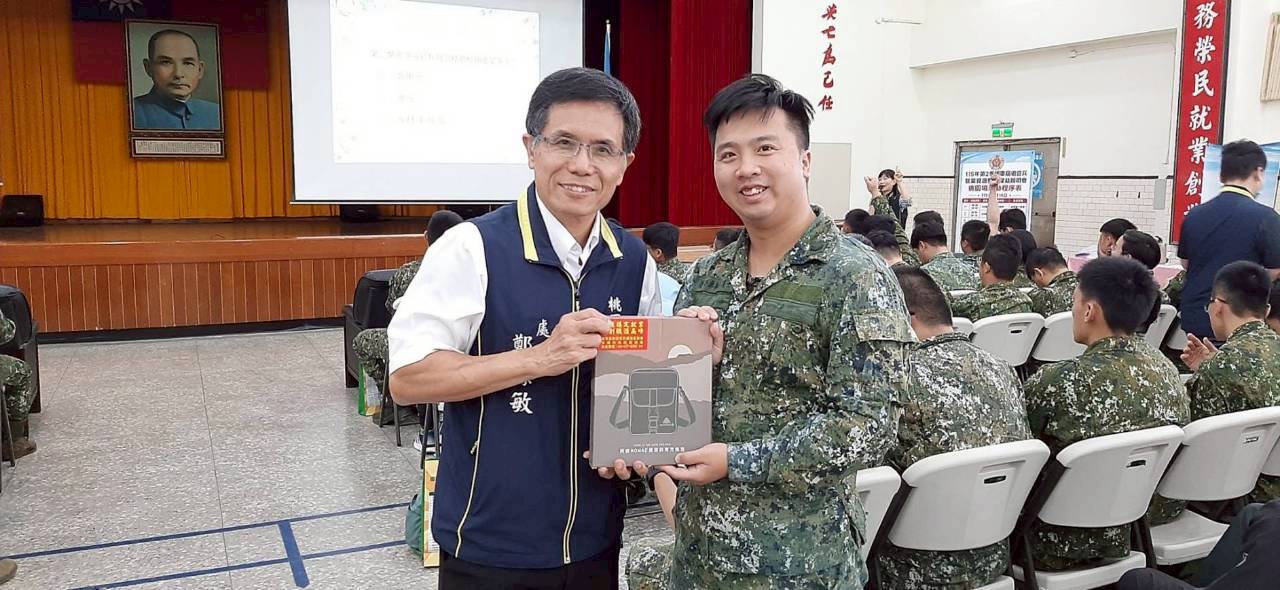 桃園市榮服處攜手第六軍團助官兵提前布局退伍轉銜路