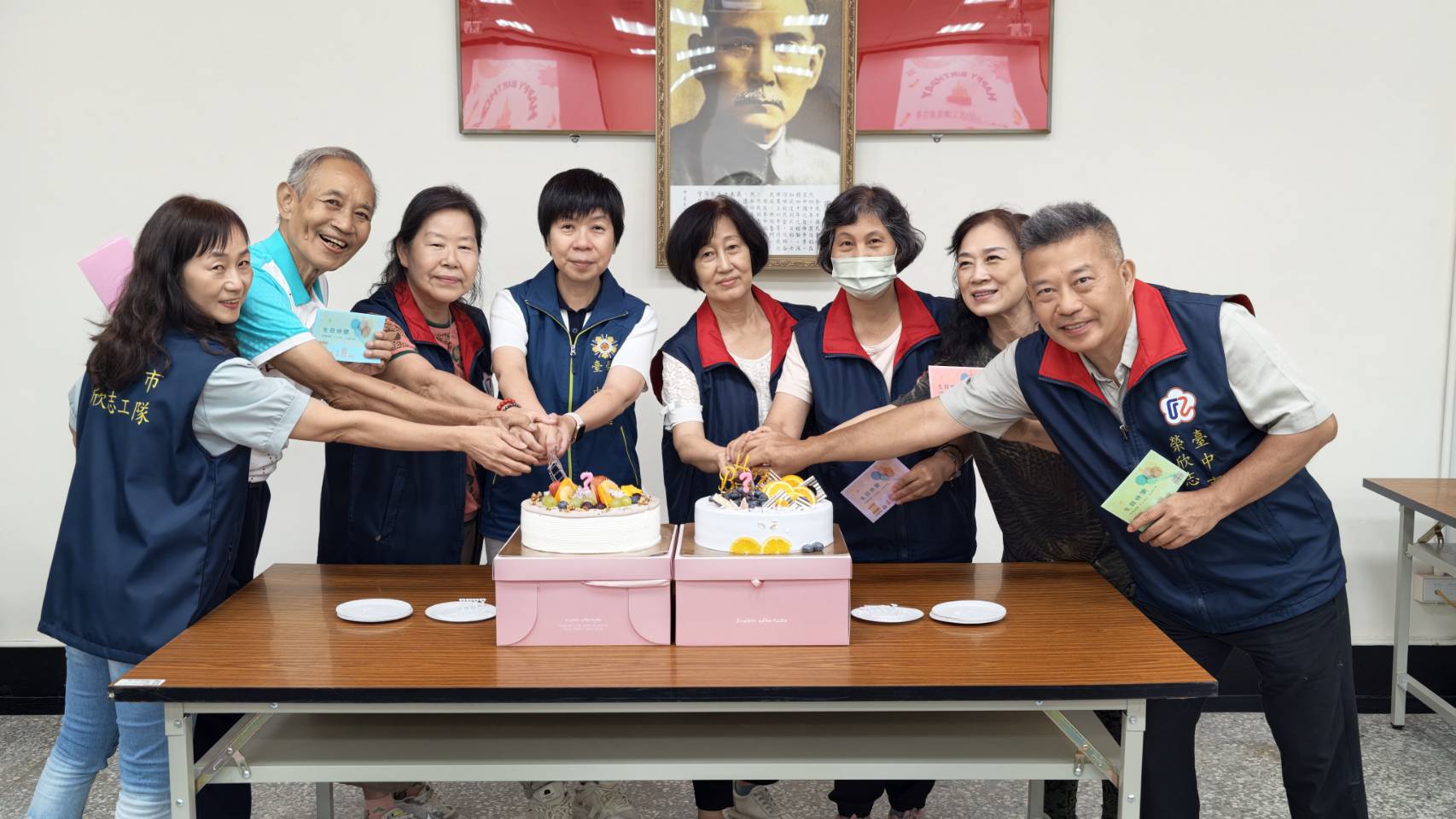 臺中市榮服處第3季榮欣志工聯繫會報 手作艾草槌棒傳遞父親節祝福
