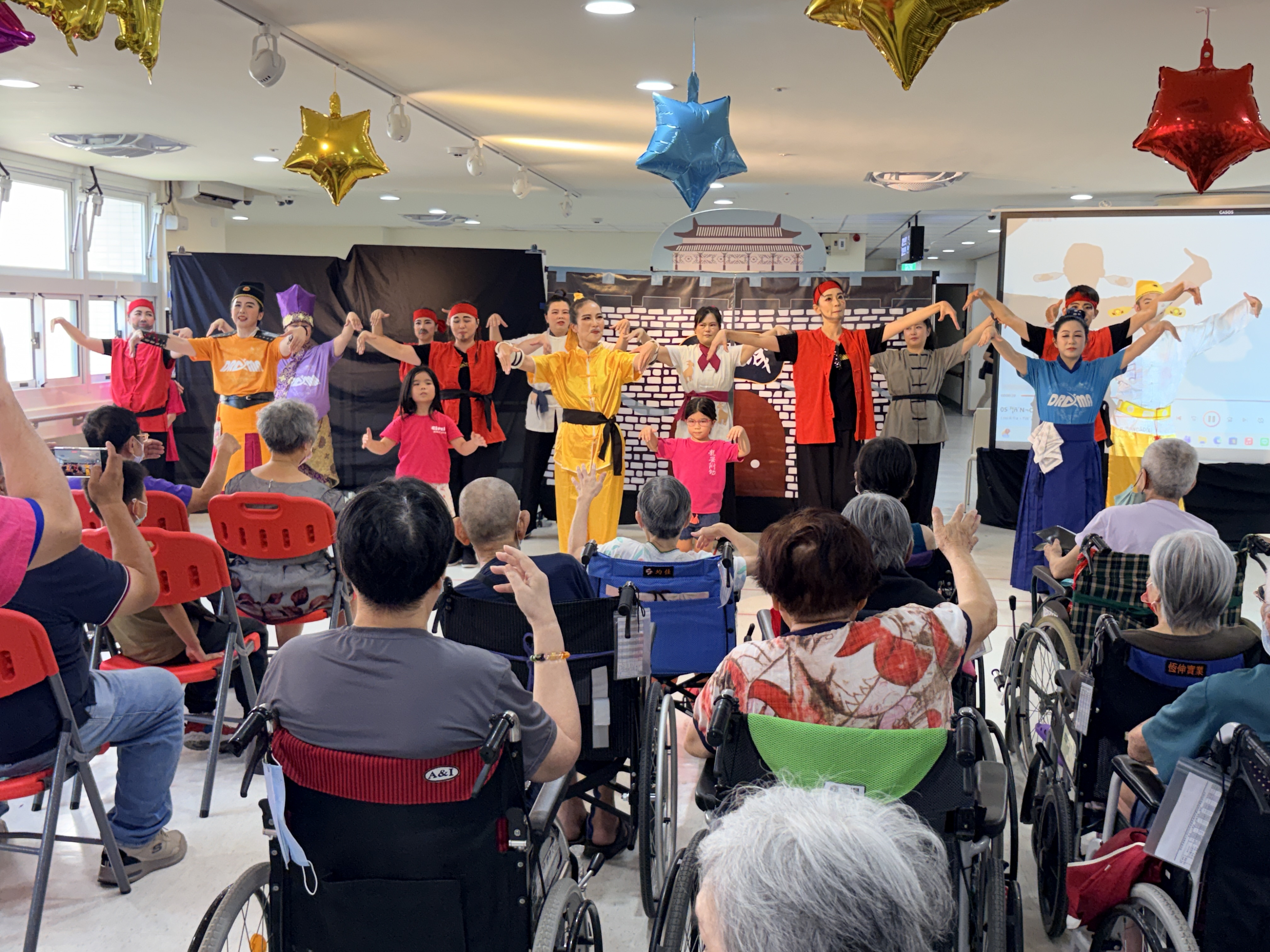 115年8月13日圈圈兒童劇團愛心巡演溫馨登場，攜手林頭教會共創青銀同樂時光