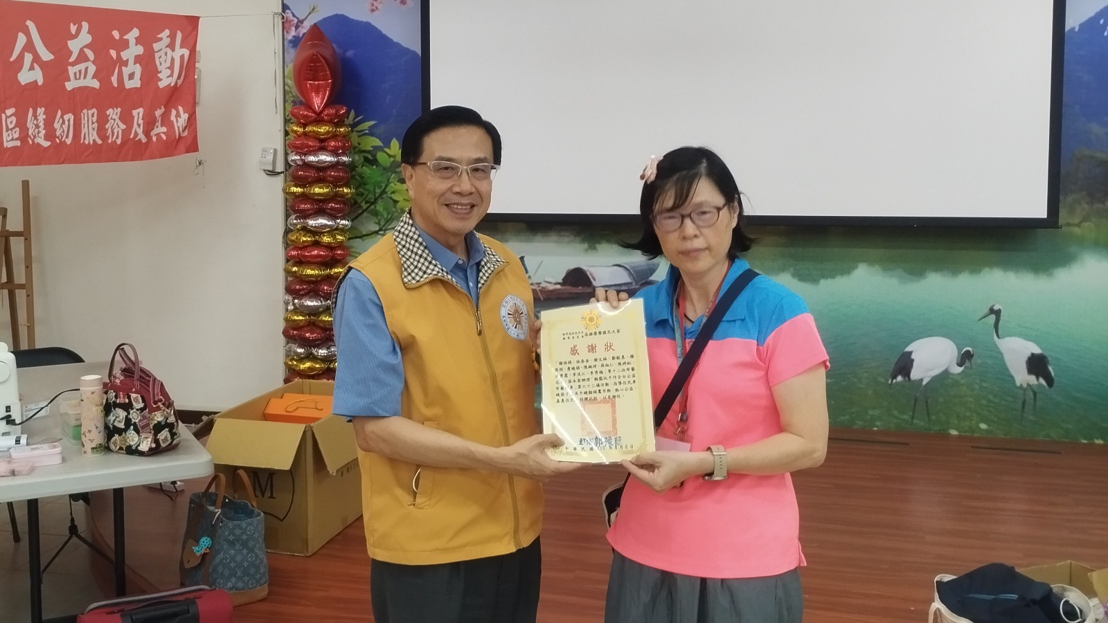 全台第63場公益手作布藝課 高雄榮家長輩樂縫筷子袋與鑰匙圈