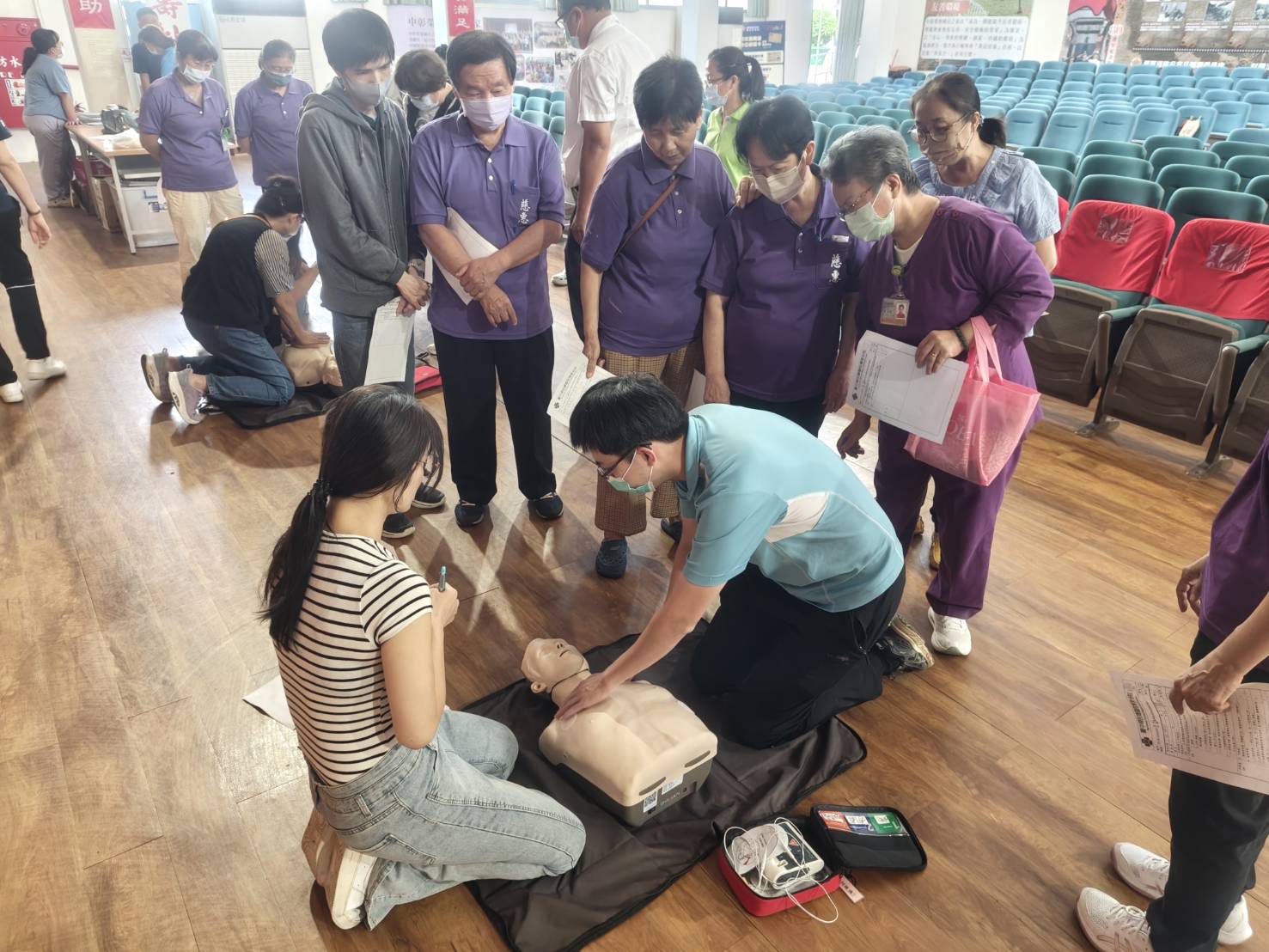 職員工參與CPR+AED實作測驗