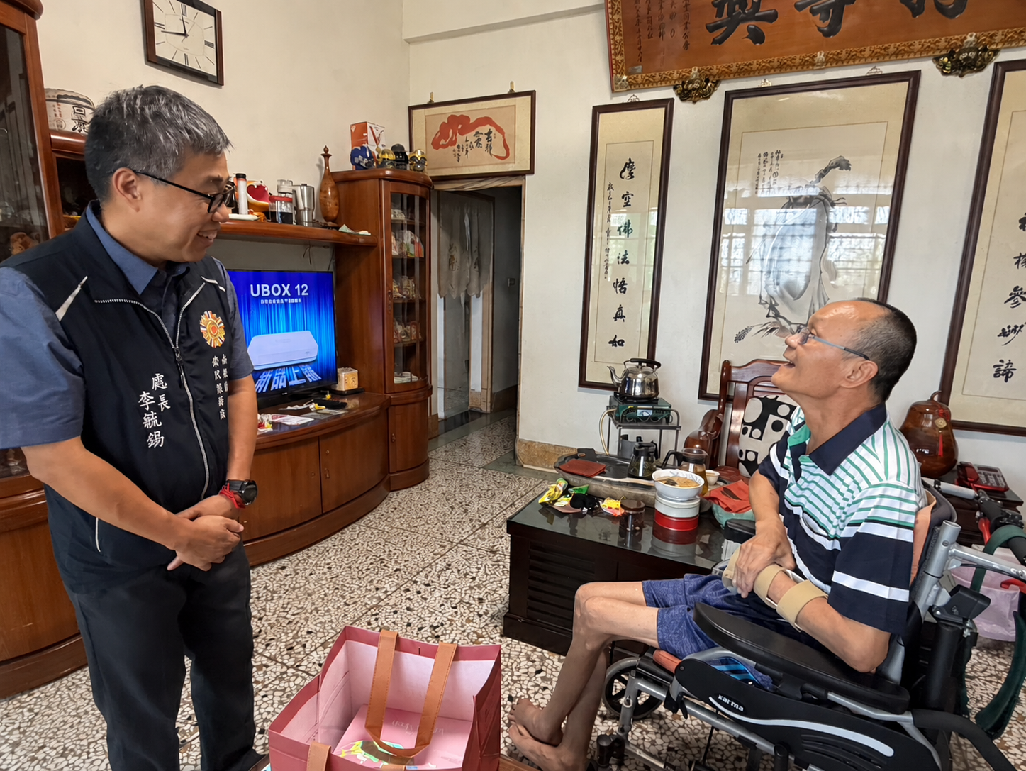 中秋送暖情意長 南投縣榮服處訪視義務役傷殘官兵傳遞溫馨祝福