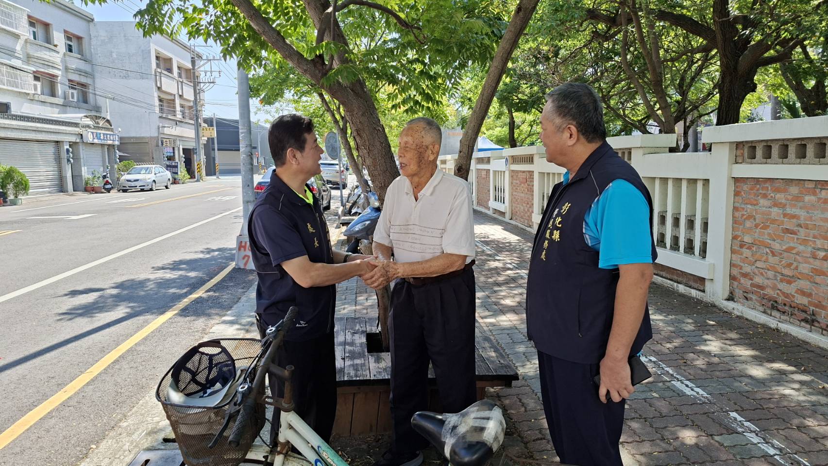 彰化榮服處秋節前夕走訪榮民眷 送上佳節祝福與暖心關懷3