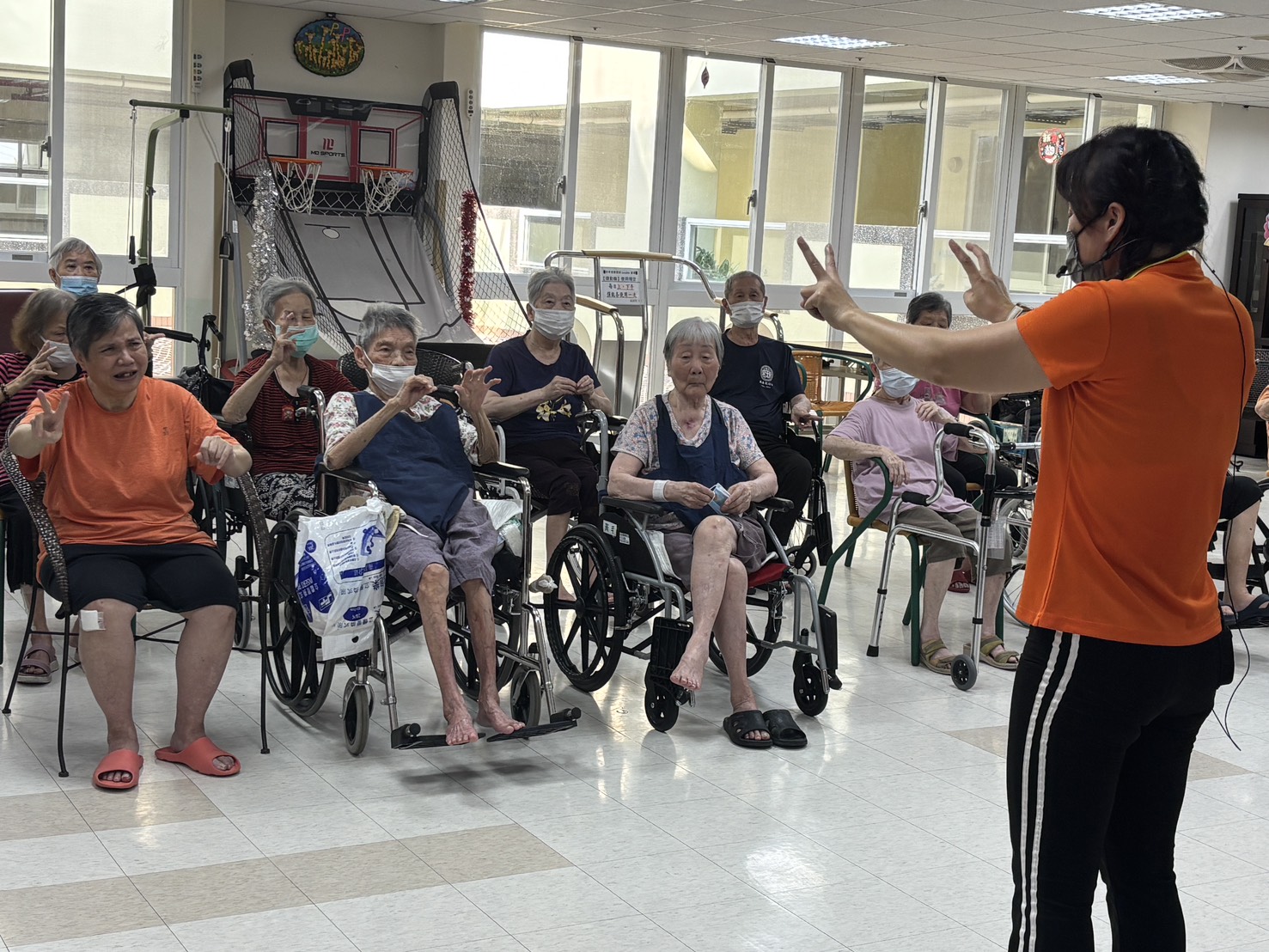 手指動一動,腦力跟著動!