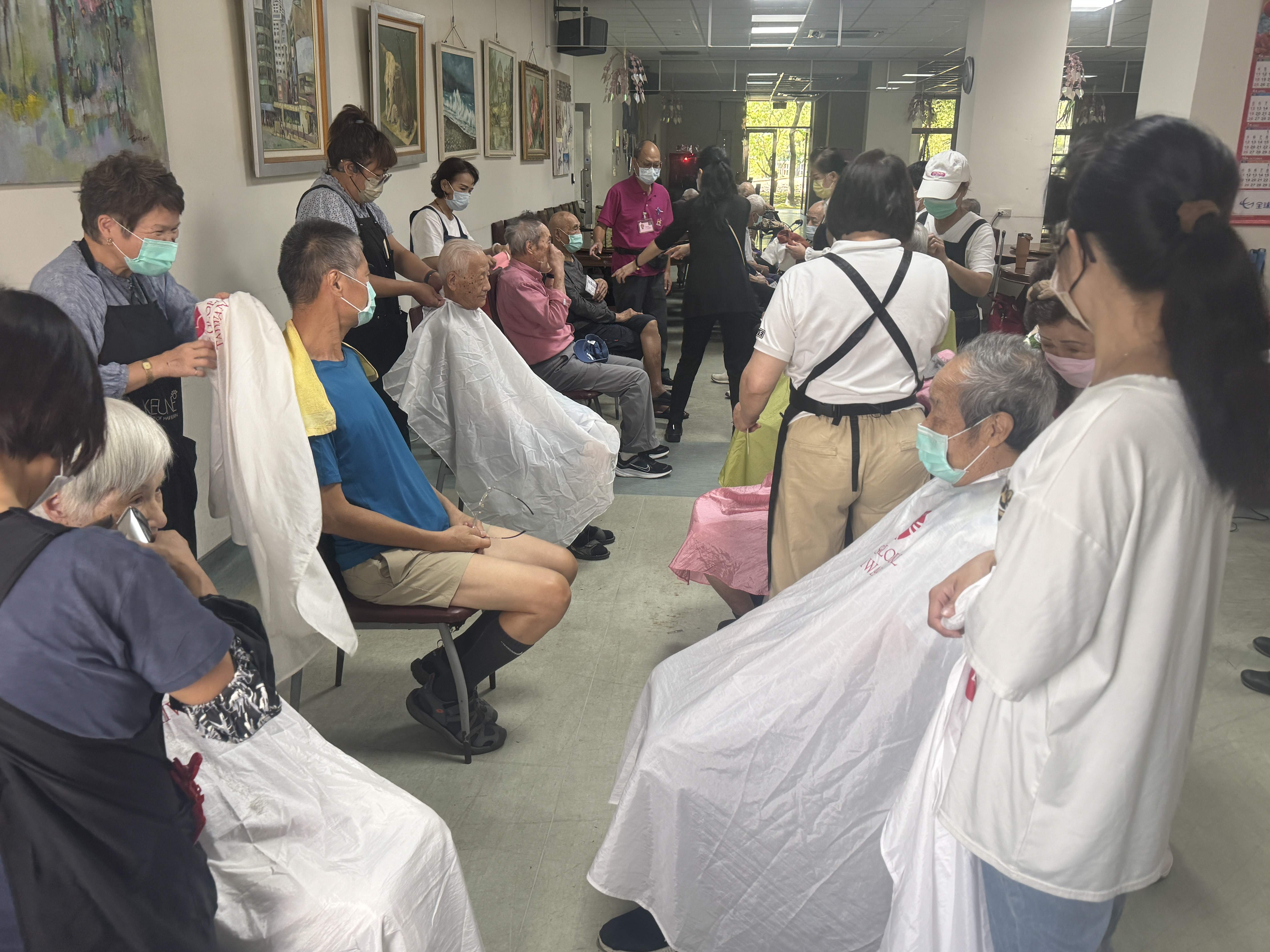 喬琳多寶～轉動愛～115年10月義剪暨關懷表演傳遞溫馨與祝福