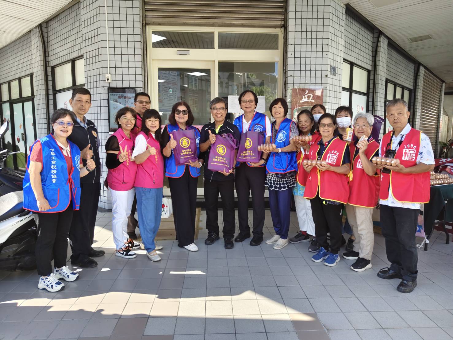 光輝十月熱血傳承!南投縣榮服處攜手企業團體發起公益捐血